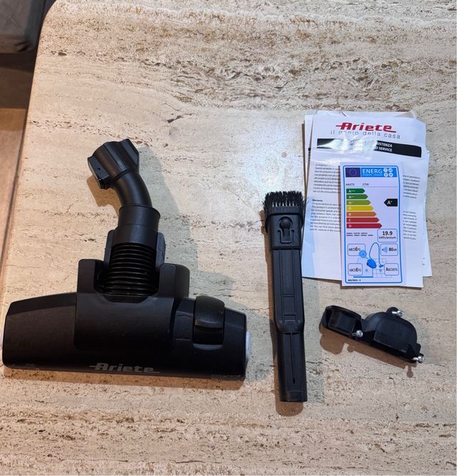 Aspiradora Ariete Handy Force 2 en 1