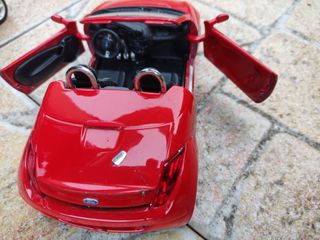 Coche Ford Street Ka rojo