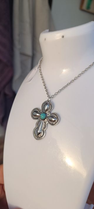 Collar Cruz turquesa