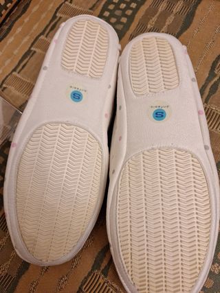 Zapatillas blancas énfasis