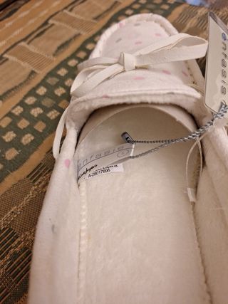 Zapatillas blancas énfasis