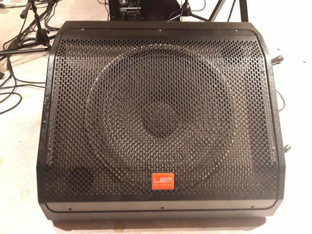 4 Monitores escenario LEM T5MA profesionales fligh