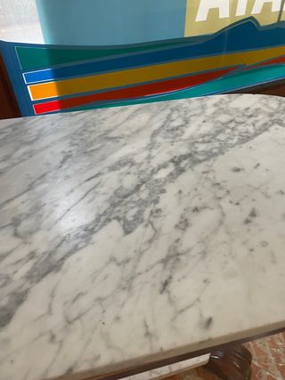 Mesa mármol-madera auxiliar