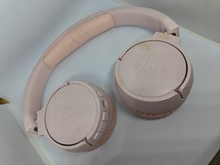 Auriculares JBL Tune 660 ANC rosa