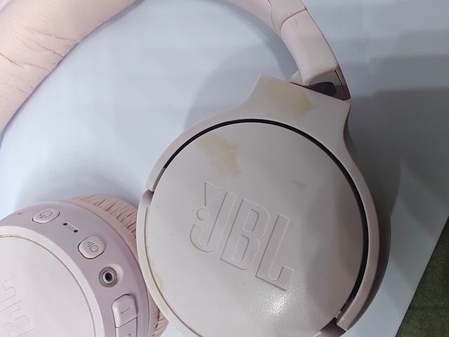 Auriculares JBL Tune 660 ANC rosa
