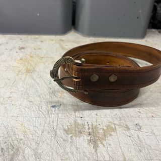 Cinturón cuero marrón LARP