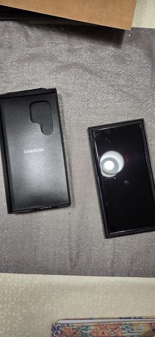 Samsung Galaxy S23 Ultra 256GB - Gris espacial