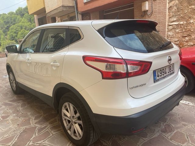 Nissan Qashqai 2015