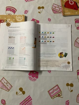 Pack de tres libros de matemáticas, 6 de primaria