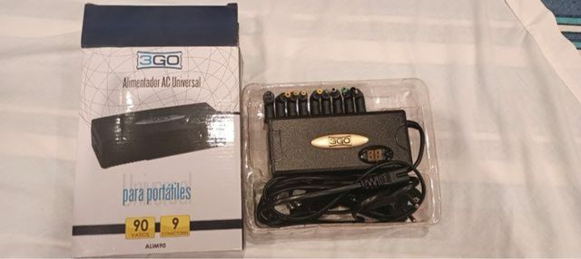 Cargador Universal 3GO 90W