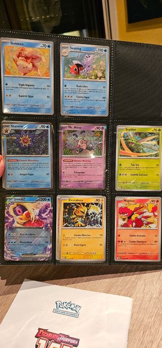 Album no Completo Pokémon Escarlata & Púrpura 151