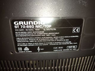 Mesa para televisión con regalo de un televisor