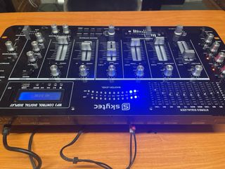 Skytec STM-3007 Mesa de Mezclas
