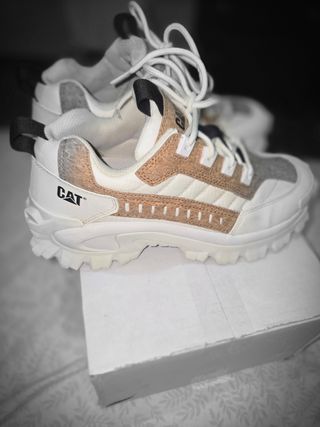 Zapatillas Caterpillar - Talla 43