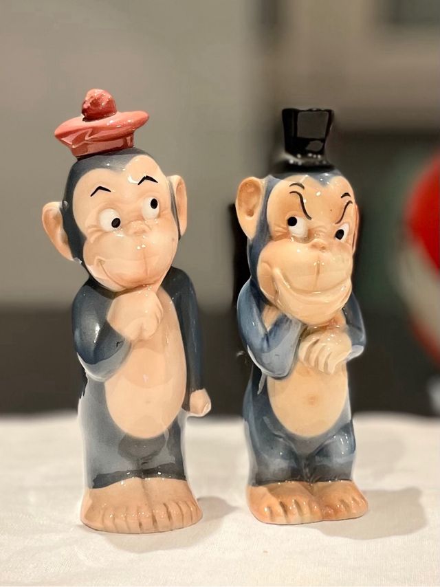 Aceitera y vinagrera monos cerámica Goebel