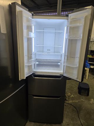 Nevera Corbero como nueva de 65cmx1,86cm 280€