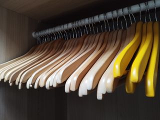 38 perchas Madera 