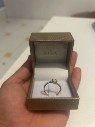 ANILLO 18k ORO/ CERTIFICADO. NUNCA USADO