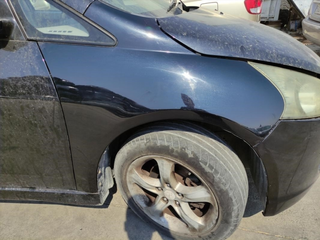Aleta delantera derecha Mitsubishi Grandis (