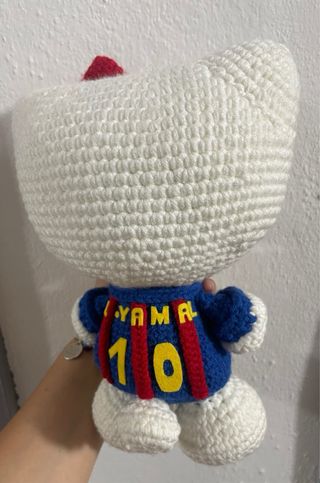 Hello Kitty amigurumi Barça