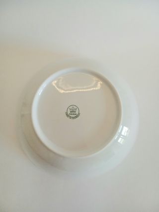 Insalatiera vintage in ceramica con bordo dorato 