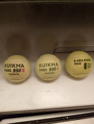 6 Pelotas Padel seminuevas de buenas marcas.