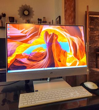 PC - HP Pavilion AIO 27" - i7, 16GB, 1TB SSD - 2k