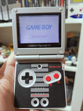 Game Boy Advance SP - Edición NES