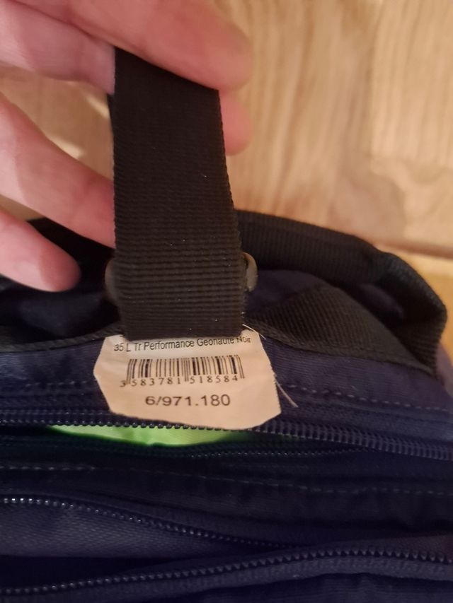 Mochila Geonaute 35L - Negra/Verde