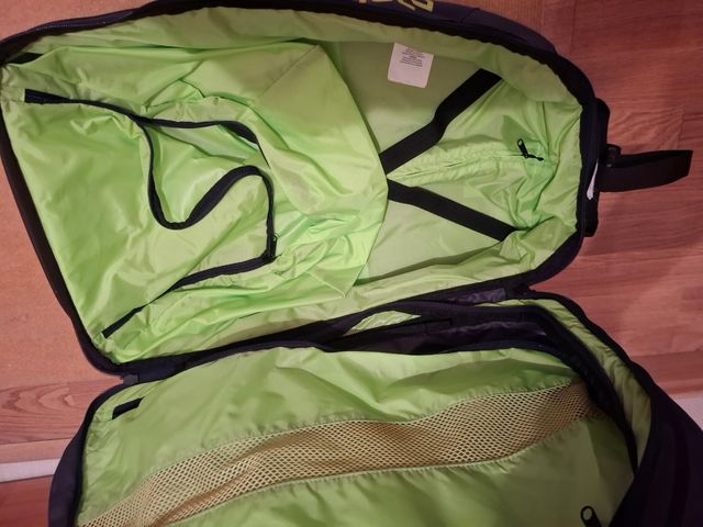 Mochila Geonaute 35L - Negra/Verde