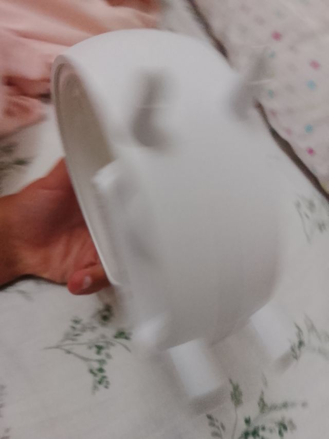 Cargador móvil + reloj despertador