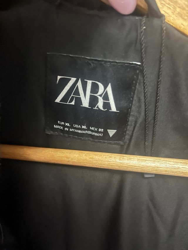 Chaqueta negra Zara polipiel