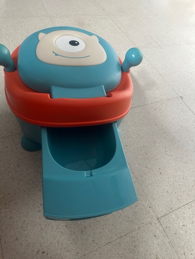 Orinal infantil monstruo