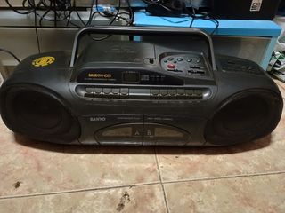 RADIO CASSETTE SANYO MCD-Z41L BOOMBOX
