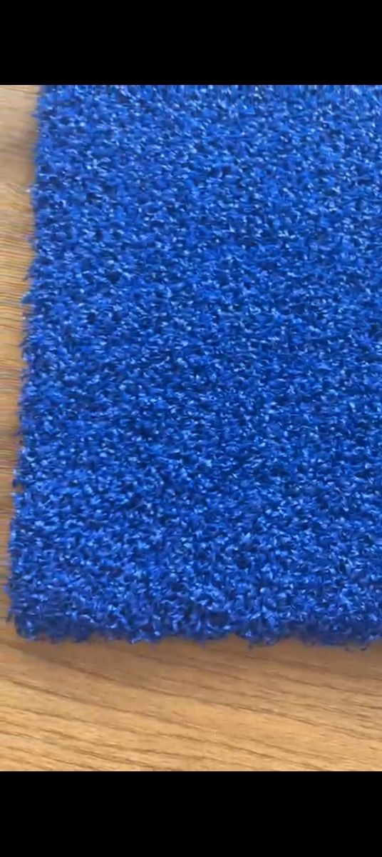 Cesped padel azul texturizado fabrica ion europea