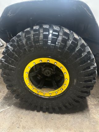 Llantas Nissan Patrol 15" Beadlock