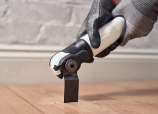BLACK & DECKER Reviva - Herramienta oscilante 12V 