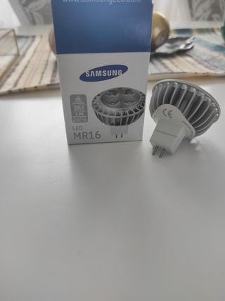 Lampada LED Samsung MR16 7.7W
