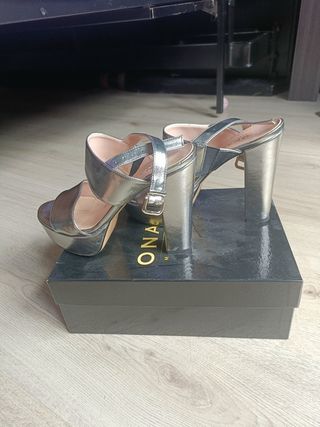 Sandali ONAKO argento, tacco alto