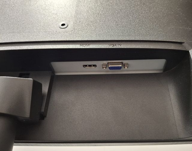 Monitor Acer 24" - Delgado y elegante