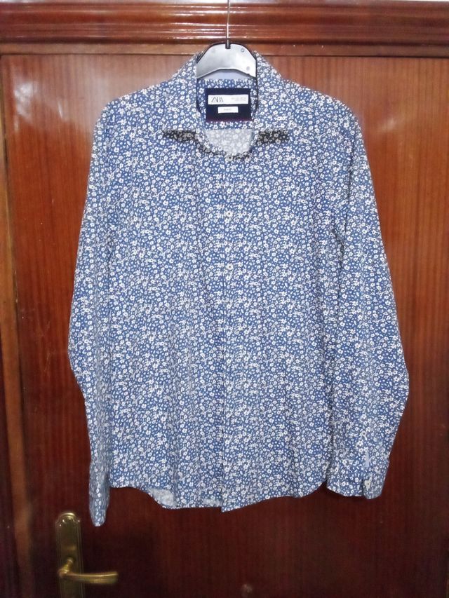 Camisa ZARA azul estampada M
