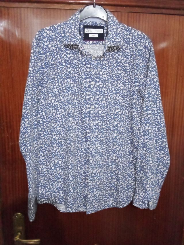 Camisa ZARA azul estampada M