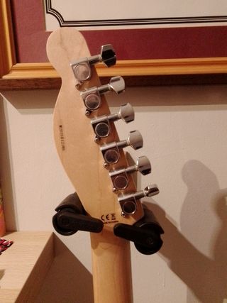 Guitarra eléctrica tipo Telecaster
