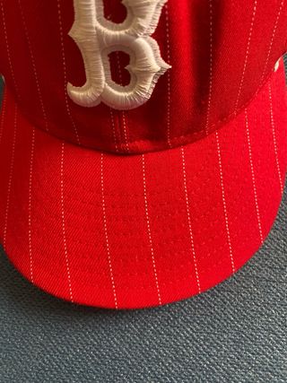 Gorra New Era roja vintage