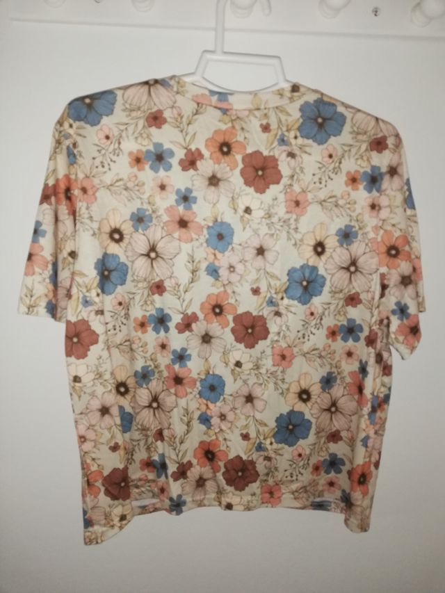 Camiseta flores  XL