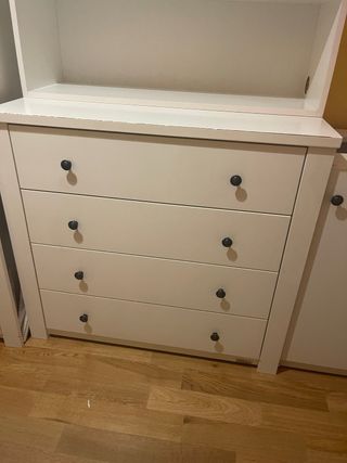 Cómoda + estantería + mueble