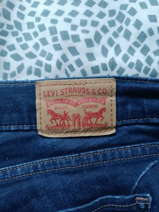Jeans Levis vaqueros azules