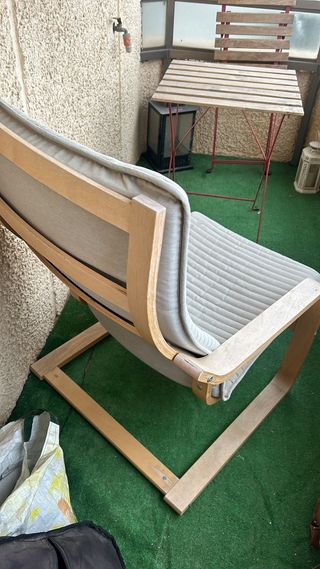 Silla de madera gris IKEA