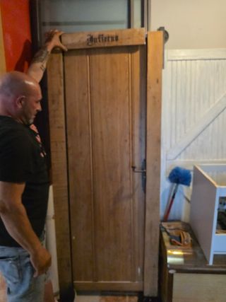 Puerta galvanizada forrada una cara