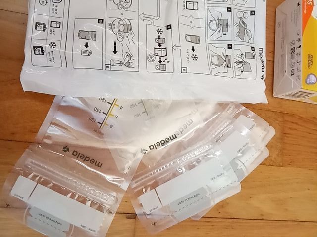 23 Bolsas Medela Leche Materna 6oz